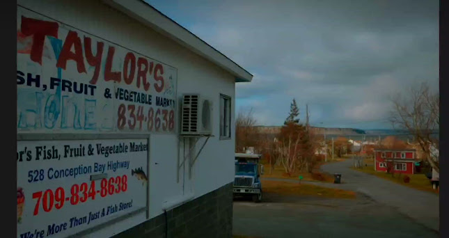 Opinii despre Taylor's Fish Fruit & Vegetable Market în Conception Bay South - Hospitality and gastronomy