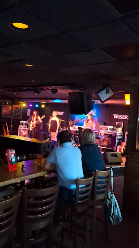 11740 Jasper Ave, Edmonton, AB T5K 0N3