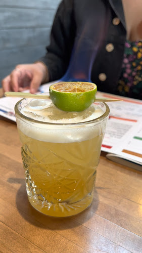 728 17 Ave SW, Calgary, AB T2S 0B7