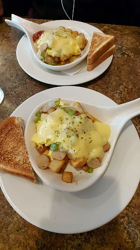 Opinii despre Smitty's Family Restaurant - Kelowna în Kelowna - Hospitality and gastronomy