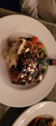 15782 Marine Dr #5, White Rock, BC V4B 1E6