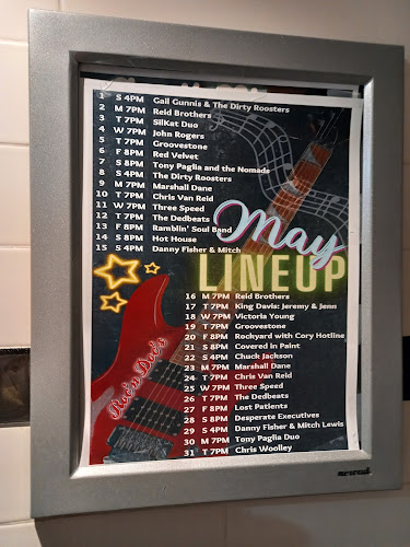 105 Lakeshore Rd E, Mississauga, ON L5G 1E2