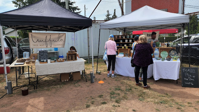 Cedar Farmer's Market - Nanaimo