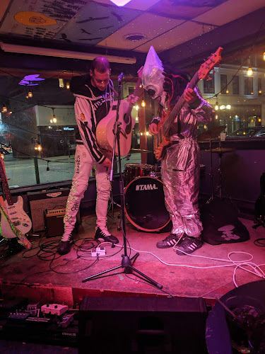 Phog Lounge - Hospitality and gastronomy