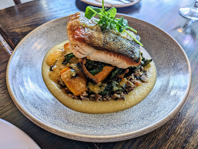 175 1st St E, North Vancouver, BC V7L 1B2