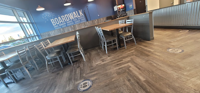 Boardwalk Fries Burgers Kanata - Kanata