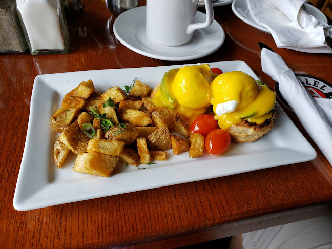 Comentarii opinii despre The Cove Neighbourhood Pub