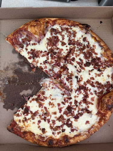 Opinii despre Naples Pizza în Gatineau - Hospitality and gastronomy