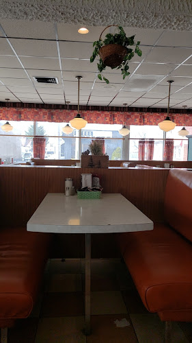 1677 Dundas St, London, ON N5W 3C6