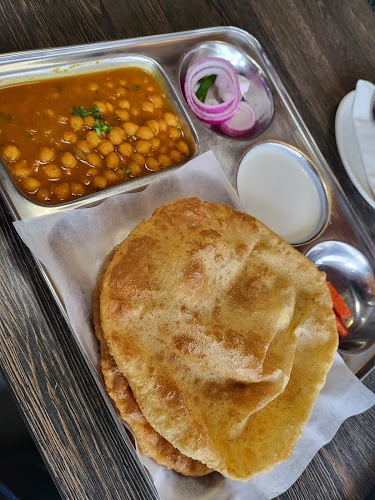 Desi Bites Restaurants Dine In & Takeout Juice Bar - Surrey