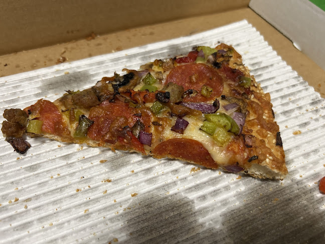 Red Swan Pizza - Kamloops North - Hospitality and gastronomy