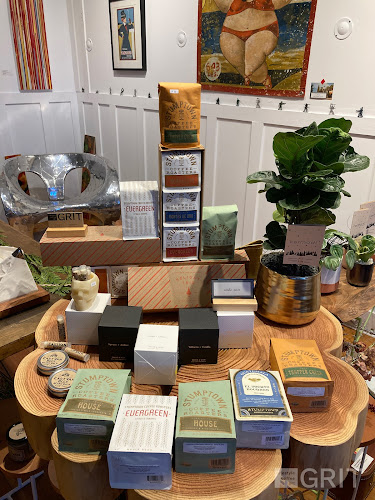 50 Queens St, Port Moody, BC V3H 2N4