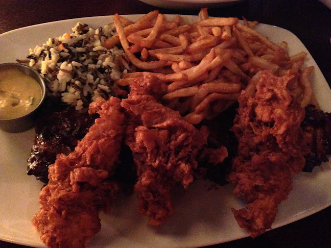 360 Albert St Unit 110, Ottawa, ON K1R 7X7