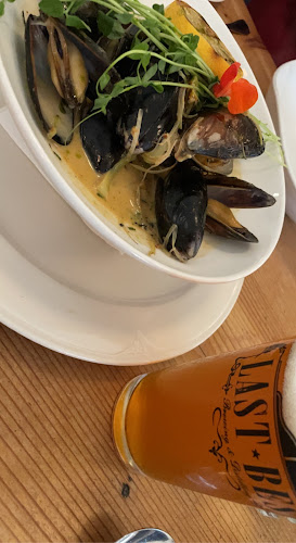 Big Fish & Open Range - Renfrew - Hospitality and gastronomy