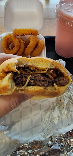 Boardwalk Fries Burgers Kanata - Hospitality and gastronomy