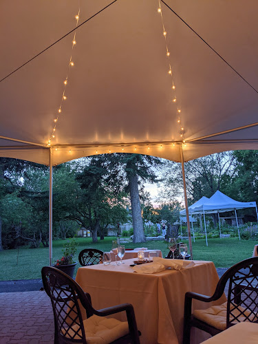 Rouge - Hospitality and gastronomy