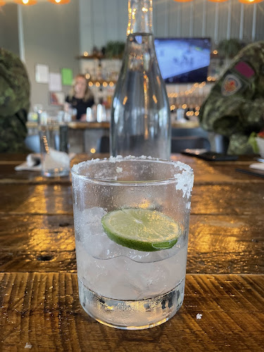 Mesa Fresca Kingston