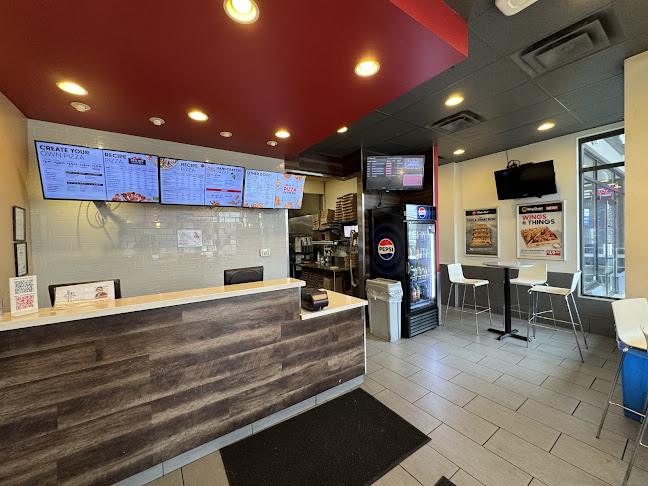 Pizza Hut - Hospitality and gastronomy