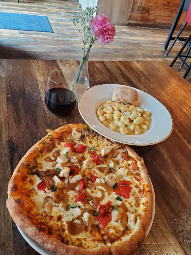 Via Cibo - Hospitality and gastronomy