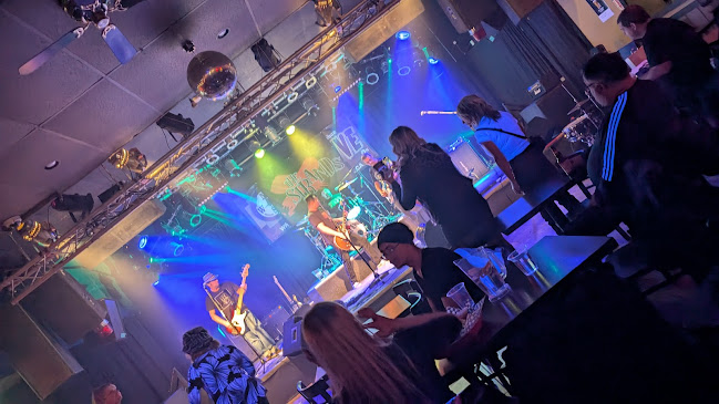 Eastside Bar & Grill