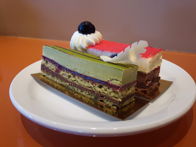 Blue Hat Bakery & Bistro at Pacific Institute of Culinary Arts - Vancouver