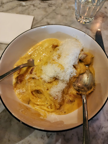 Comentarii opinii despre Cantina Gia