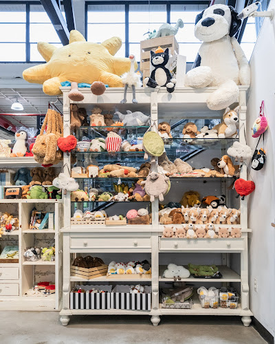 1340 E Hastings St, Vancouver, BC V5L 1S3