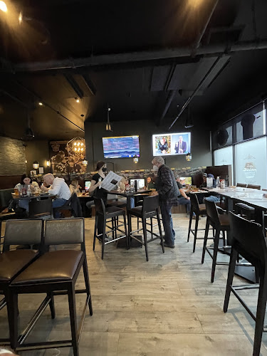 One Eyed Jack Pub & Grill Lindsay