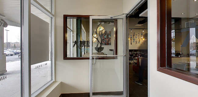 Magic Noodle - Open 24 Hours - Hospitality and gastronomy