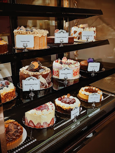 Bellissima Cakes And Pastries