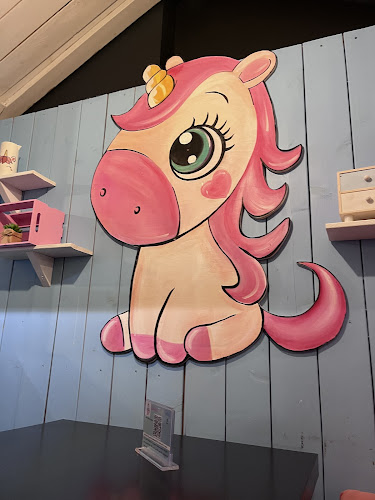 Comentarii opinii despre Unicorn Cafe