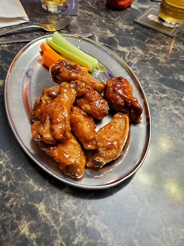 965 Dundas St W, Whitby, ON L1N 2K1