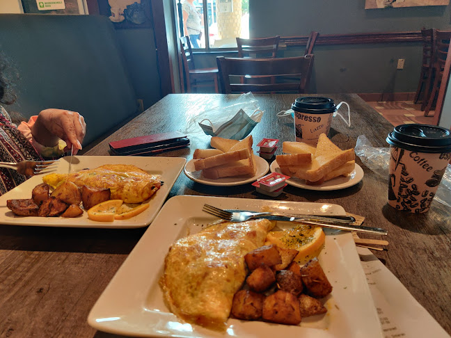 Angelo’s Italian Bakery & Market - Hospitality and gastronomy