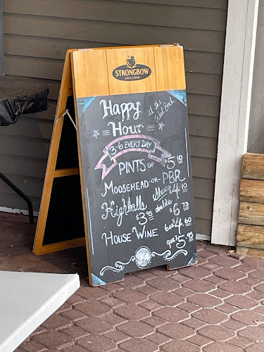 West Beach Bar & Grill - White Rock