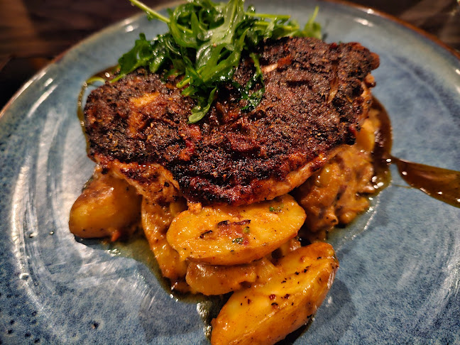 19 Okanagan Grill + Bar - Hospitality and gastronomy