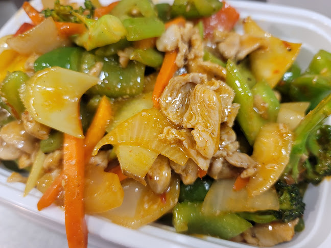 Far East Restaurant with Chick & Treat - Greater Sudbury