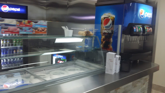 Extreme Donair Pizza - Hospitality and gastronomy