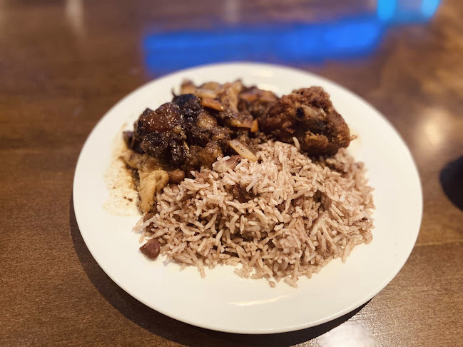 Diva's Delite Caribbean and Canadian Cuisine - Windsor