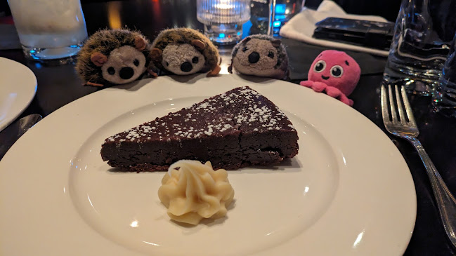 Opinii despre Gotham Steakhouse & Cocktail Bar în Vancouver - Hospitality and gastronomy