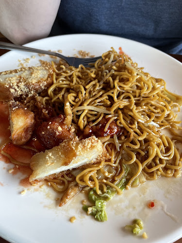 3994 Shelbourne St, Victoria, BC V8N 3E2