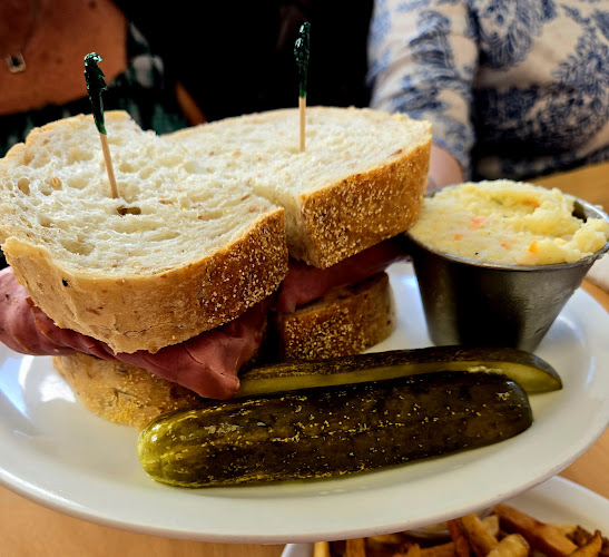 1700 Corydon Ave, Winnipeg, MB R3N 1M1