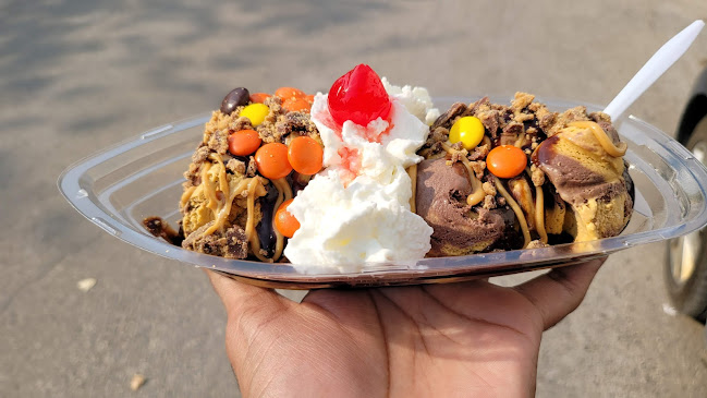 What's The Scoop? - Hospitality and gastronomy