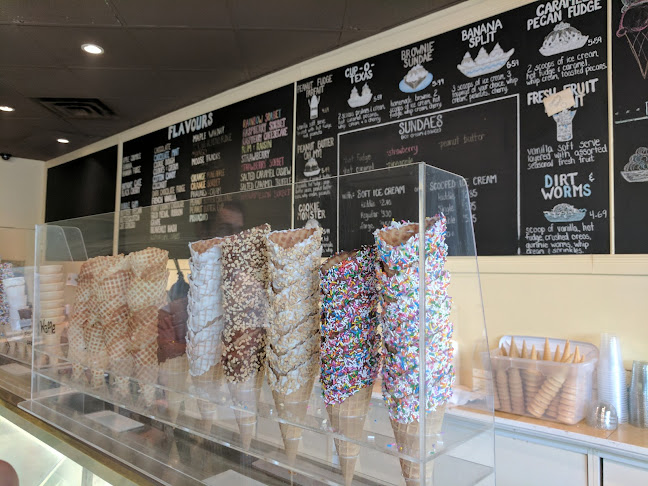 1401 River Rd E, Kitchener, ON N2A 3X9