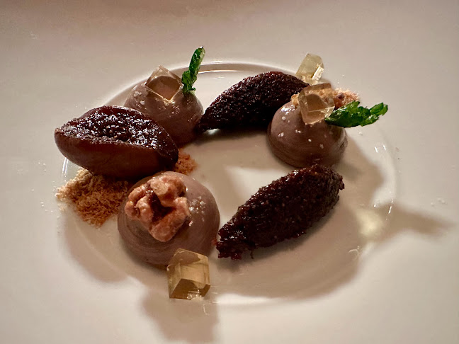 Bacchus Restaurant & Lounge