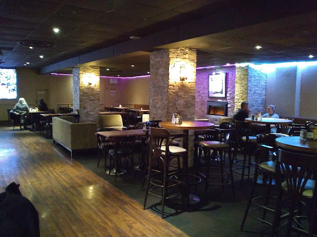 60 York St, Toronto, ON M5J 1S8