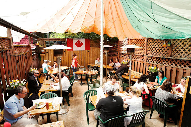 Opinii despre The Rebel House în Toronto - Hospitality and gastronomy