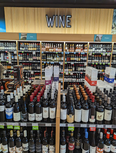 Cascadia Liquor - Hospitality and gastronomy