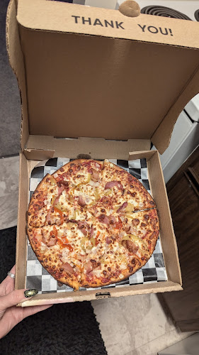 Opinii despre Sarpino's Pizzeria Esquimalt în Victoria - Hospitality and gastronomy