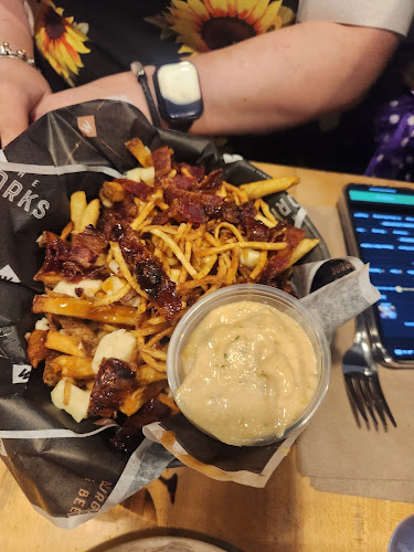 Yank's Old Niagara Bar & Grill - Niagara Falls