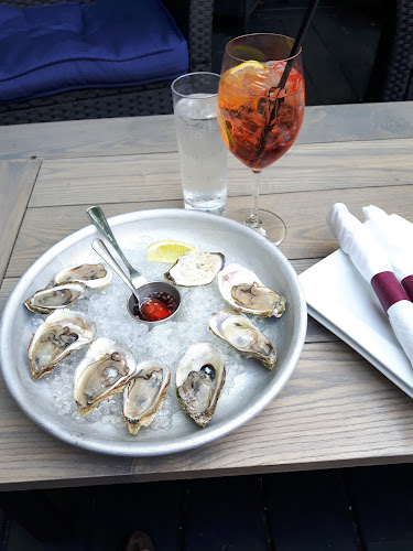 Social Restaurant + Lounge - Ottawa